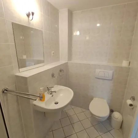 Mz Polonia - Kolobrzeg, Portowa 18 Kołobrzeg