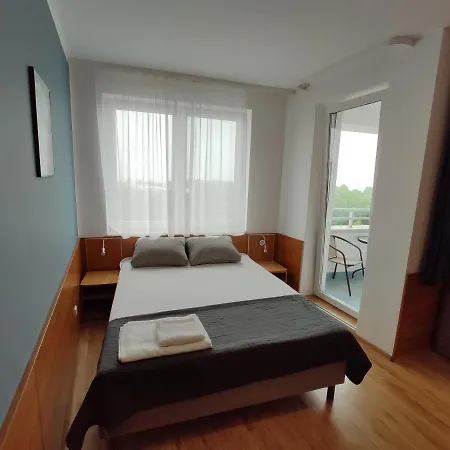 Mz Polonia - Kolobrzeg, Portowa 18