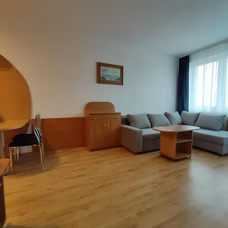 Mz Polonia - Kolobrzeg, Portowa 18 * Kołobrzeg