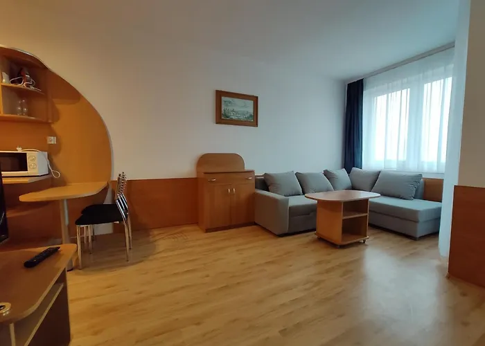 Mz Polonia - Kolobrzeg, Portowa 18 * Kołobrzeg